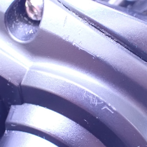 １９タトゥーラＴＷ１００ＳＨ